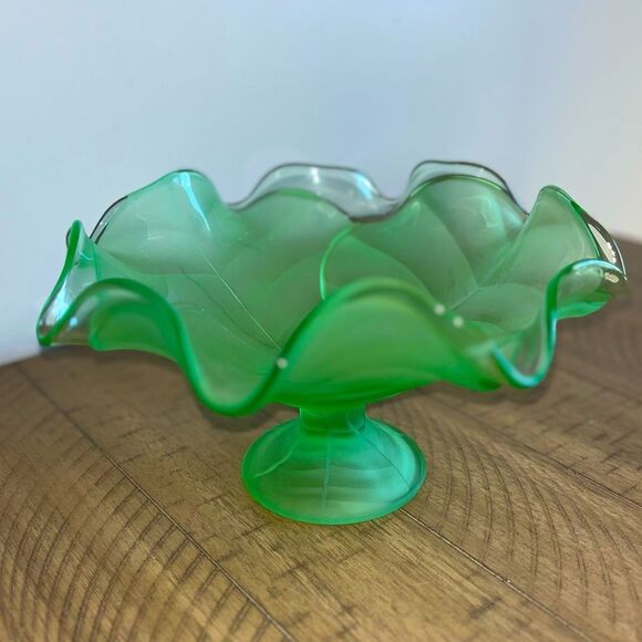 Vintage Viking Glass Green Centerpiece Bowl Frosted Leaf & Clear Compote - Picture 1 of 8